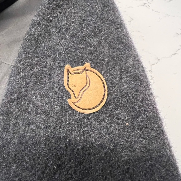 Fjall Raven Wool Jacket - Picture 7 of 12